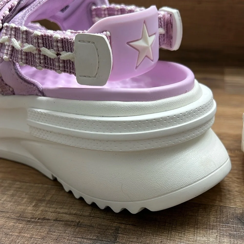 Converse Women's Platform Sandals in Light Purple